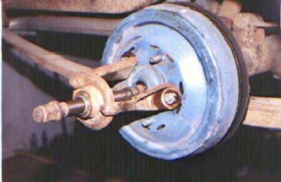 wheelpuller.jpg wheelpuller.jpg