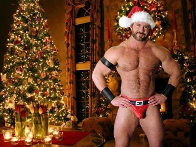 nude-gay-bear-santa-claus-hary-hunk-shirtless-bulge-christmas-tree-decorated.jpg
