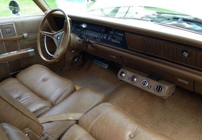 70hurstint.jpg 70hurstint.jpg