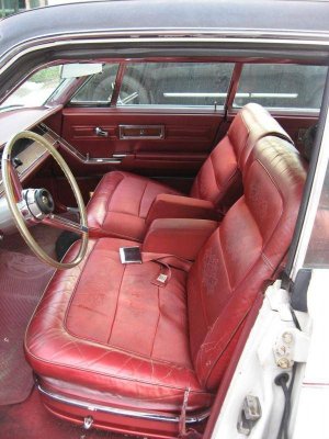 Interior-1_sm.jpg Interior-1_sm.jpg