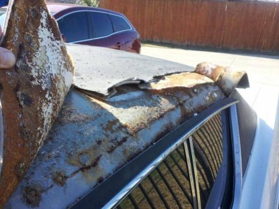 peelingroof.jpg peelingroof.jpg