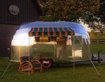 vintage airstream.jpg