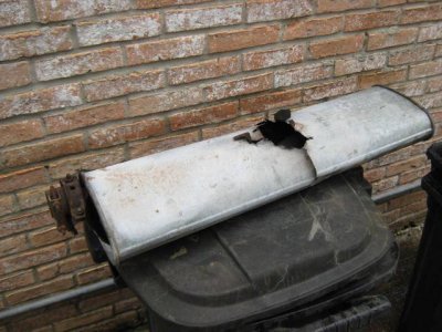 exhaust 002.jpg exhaust 002.jpg