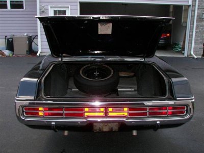 1971 dodge monaco 2009 215961 rear trunk.JPG