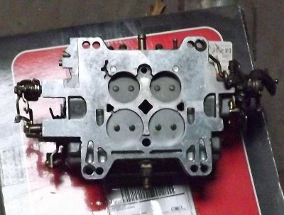 edelbrock carb1.jpg