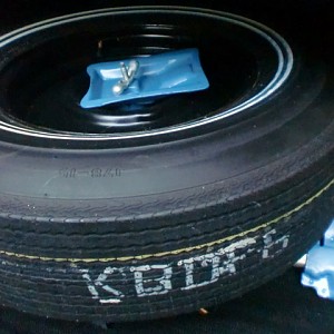 71 chrysler spare tire 001.JPG