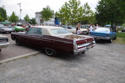 1969 Imperial 4-door Hardtop E7 Dark Briar Metallic - 19_Bildgröße ändern.jpg
