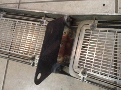 67 newport grill2.jpg 67 newport grill2.jpg