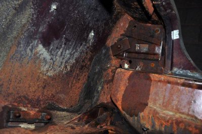 Bumper, rear - 30.jpg Bumper, rear - 30.jpg