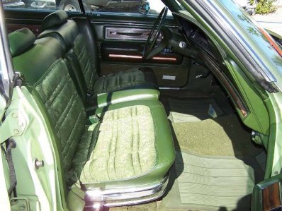 73_NYB_front_seats_2.JPG 73_NYB_front_seats_2.JPG