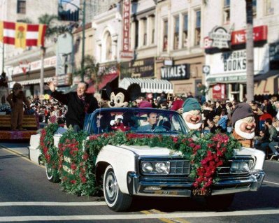 Walt in 1966 rose bowl parade.jpg