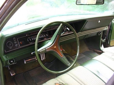 1973 Newport Custon sedan interior.jpg 1973 Newport Custon sedan interior.jpg