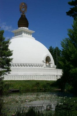 peace pagoda 021.jpg