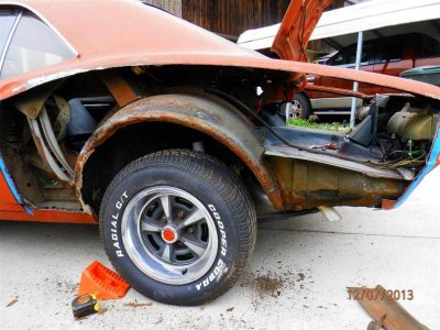 Left quarter (Large).jpg Left quarter (Large).jpg