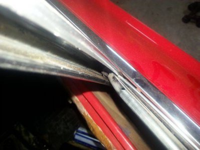 pic 4 passenger broken closeup.jpg pic 4 passenger broken closeup.jpg