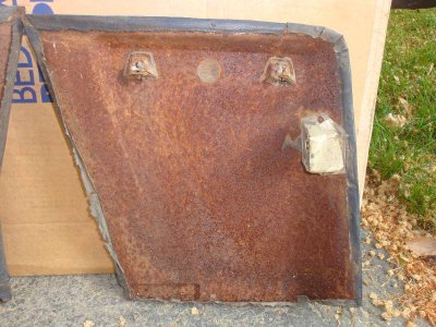 rear_panel_armrest (7).jpg