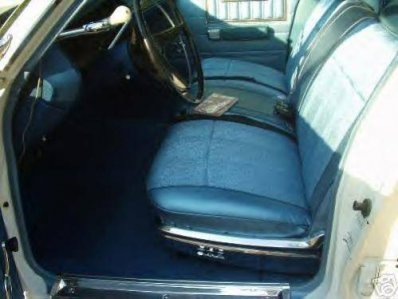 292655 front seat.jpg 292655 front seat.jpg