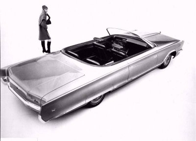 1966 Chrysler 300X Concept Car Rr Qtr BW.jpg