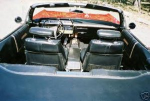 113633 2005 full interior.jpg