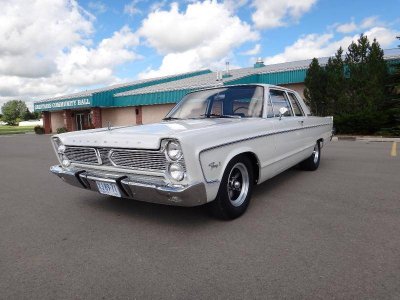 Fury_front left.jpg Fury_front left.jpg