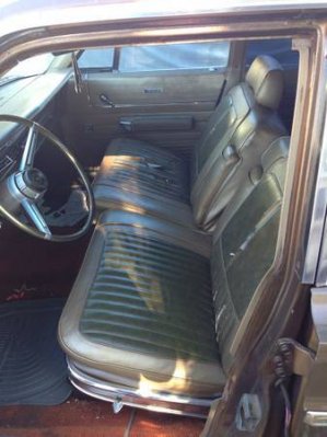 1968 Chrysler New Yorker Town and Country 5.jpg