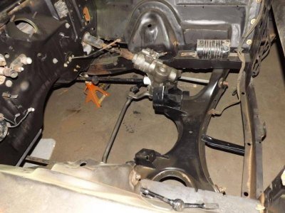 blue charger front suspension.jpg blue charger front suspension.jpg