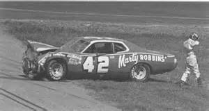 th (16).jpg th (16).jpg