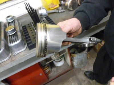 Scuffed Piston & Rod.jpg Scuffed Piston & Rod.jpg