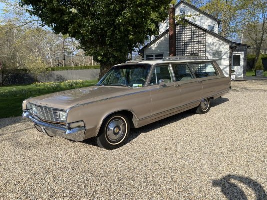 '65 New Yorker Town and Country for sale