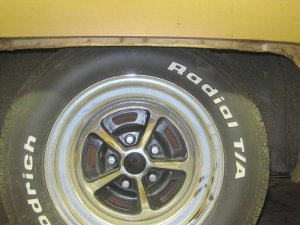 After leaf springs change.sm.jpg After leaf springs change.sm.jpg