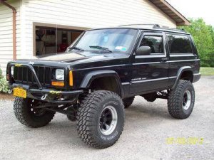 26876112-362-1999-Rare-2-Door-Jeep-Cherokee-Sport-4X4.jpg