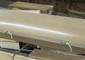 Fender skirt clip.jpg Fender skirt clip.jpg