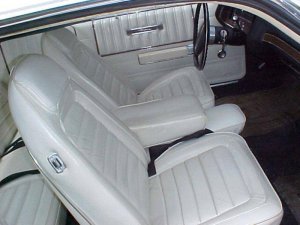 166663 2003 front seat.jpg