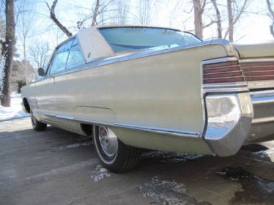 1966 300 Spice Gold 2.jpg