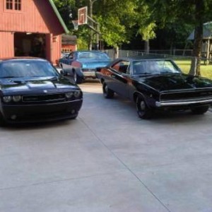 Cars in Driveway 1.jpg