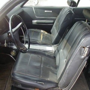 Front Seats.jpg