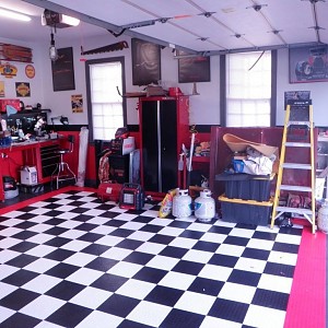 Garage For Mopars
