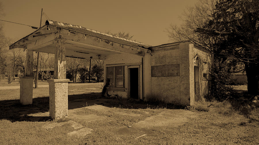abandoned-gas-station-sepia-tone-streetman-texas-trace-ready.jpg