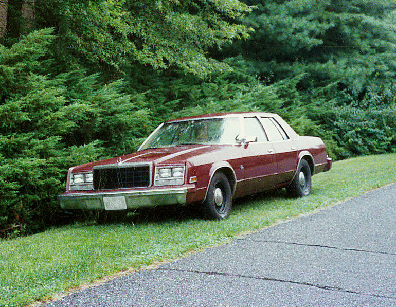 19890700-0000-P009N--1980-Plymouth-Gran-Fury.jpg