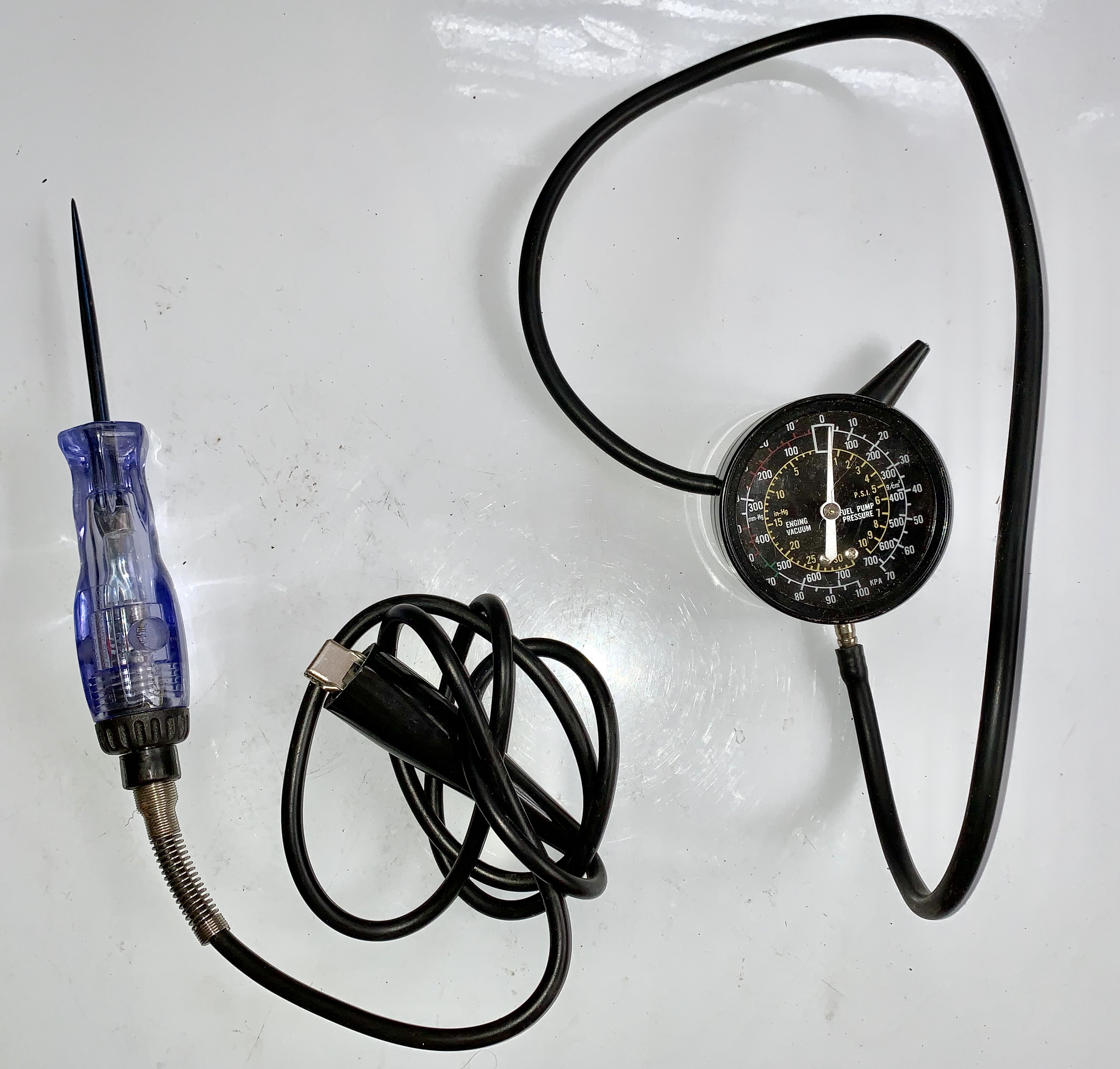 TestLight-VacGauge.jpg